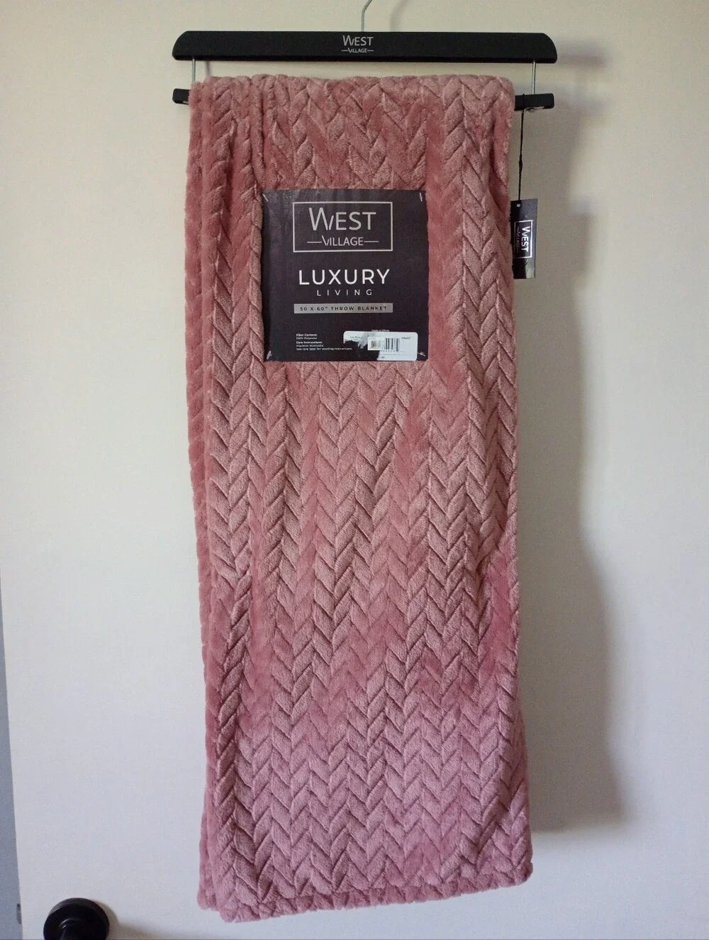Rose Colored 50x60 Soft Throw Blanket NWT